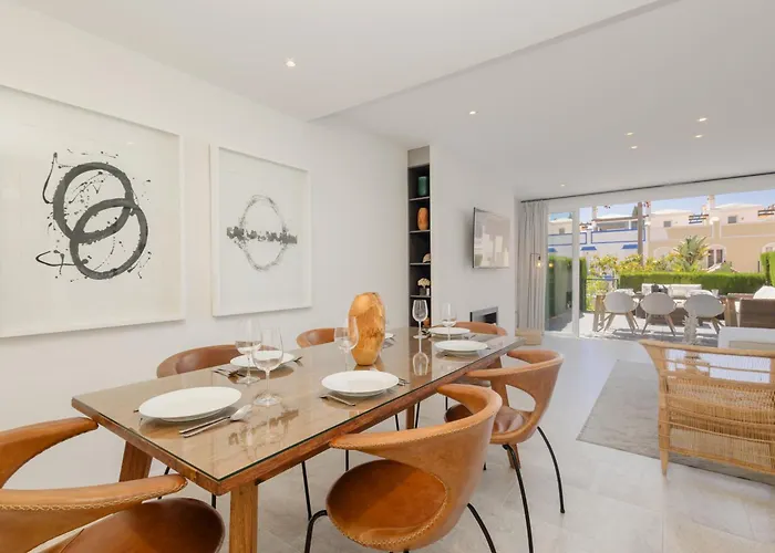 Casa vacanze Townhouse In First Line Beach, Bahia De Marbella,